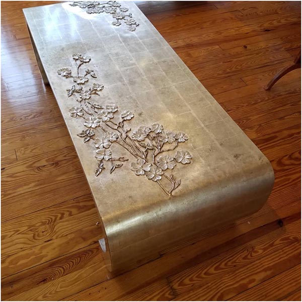 gilded table rest